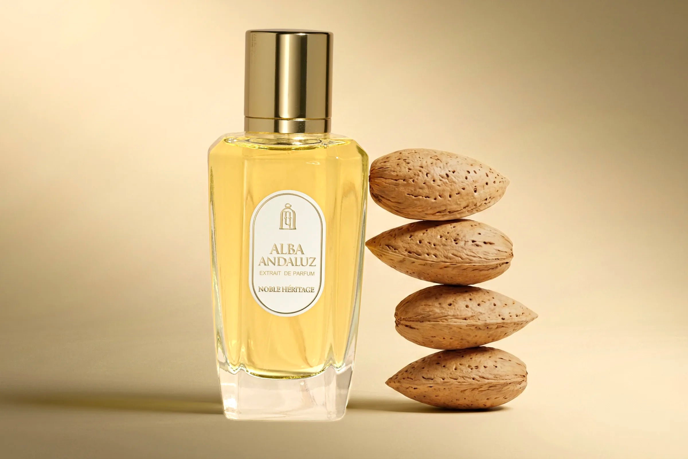 Alba Andaluz, extrait de parfum Noble Héritage avec amandes